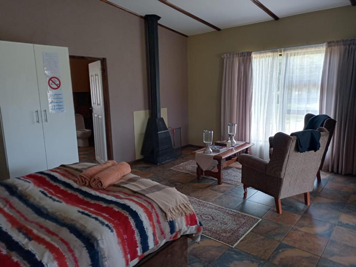 Votadini Country Cottages Magaliesburg Eksteriør billede